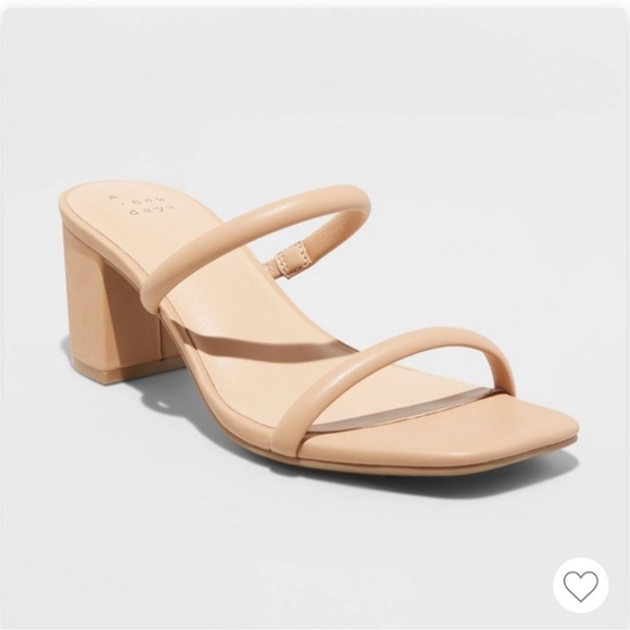 a new day Shoes - A New Day nude white mule block sandal heels size 7.5